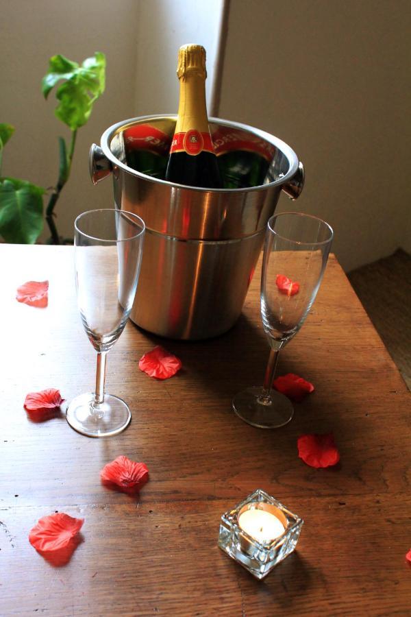 Le Mas Roc'Amour Roquemaure  Eksteriør billede
